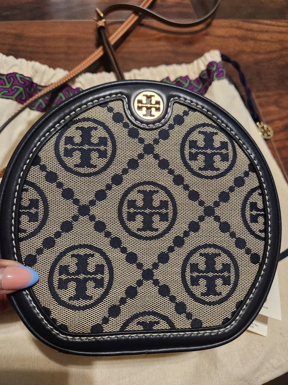 Tory Burch signature logo